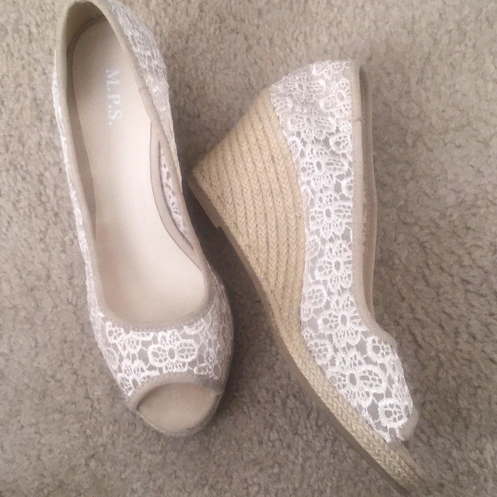 Lace White Wedges 9